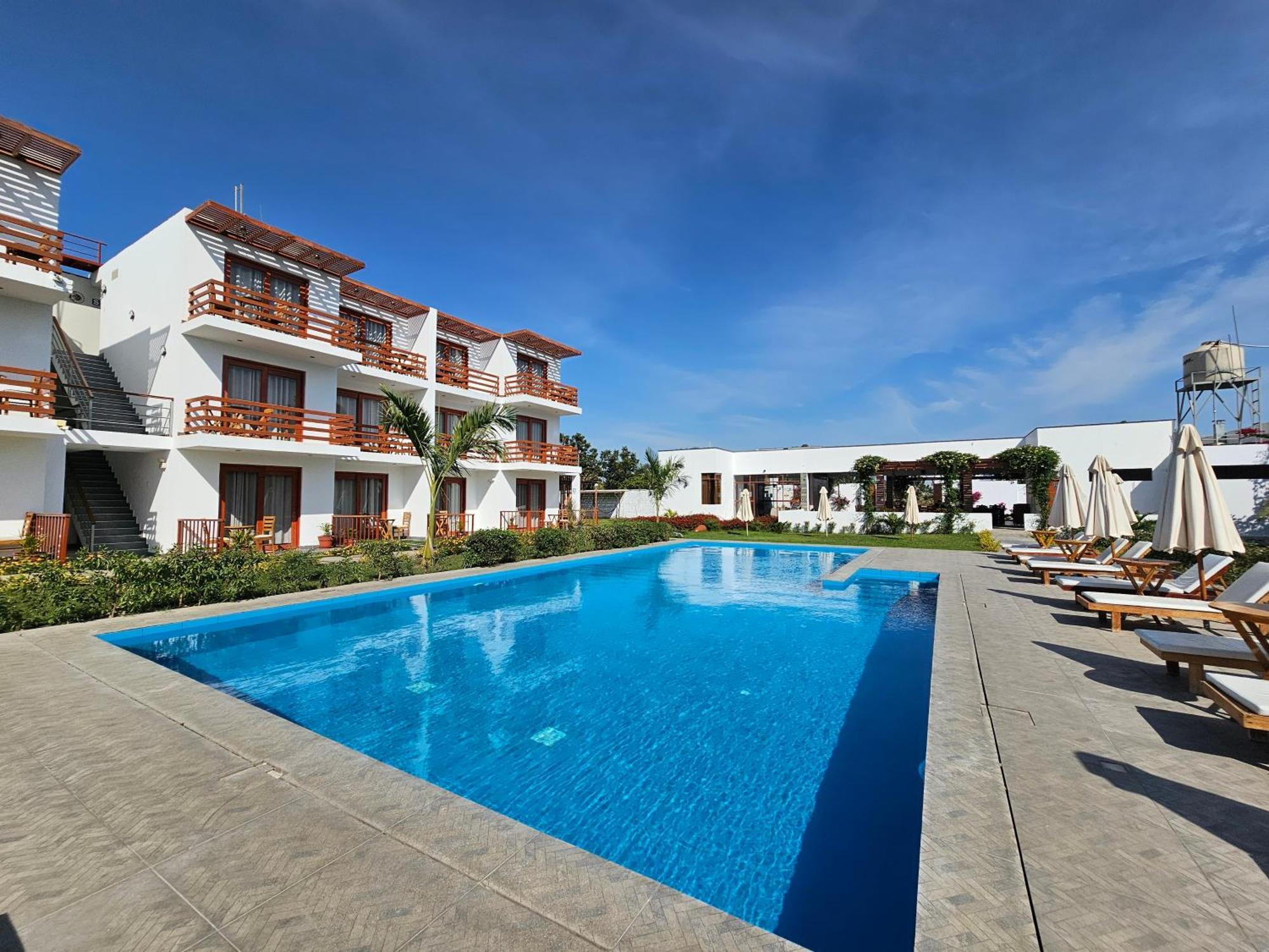 Hotel La Colina Cerro Prieto المظهر الخارجي الصورة